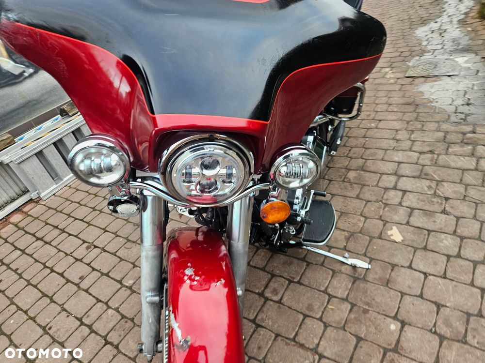 Harley-Davidson FLHTCU Ultra - 30