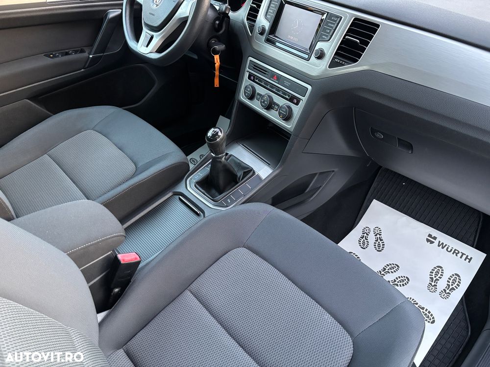 Volkswagen Golf Sportsvan 1.6 TDI BlueMotion Technology Lounge - 9