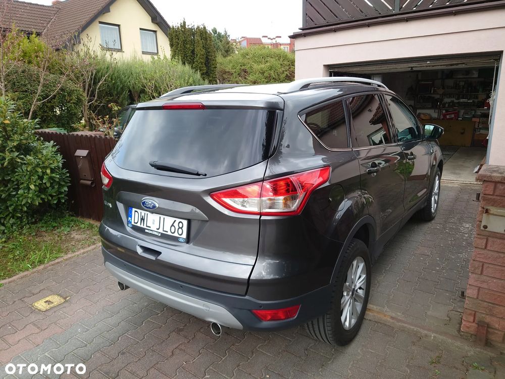 Ford Kuga 2.0 TDCi AWD Titanium - 4