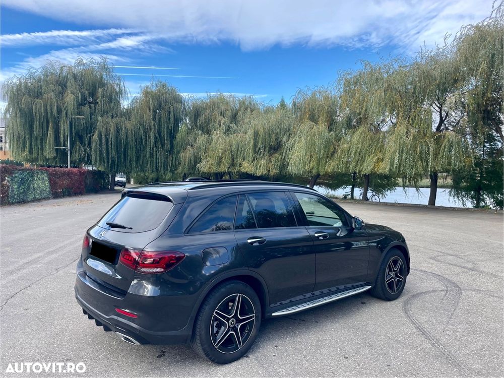 Mercedes-Benz GLC 220 d 4MATIC - 24