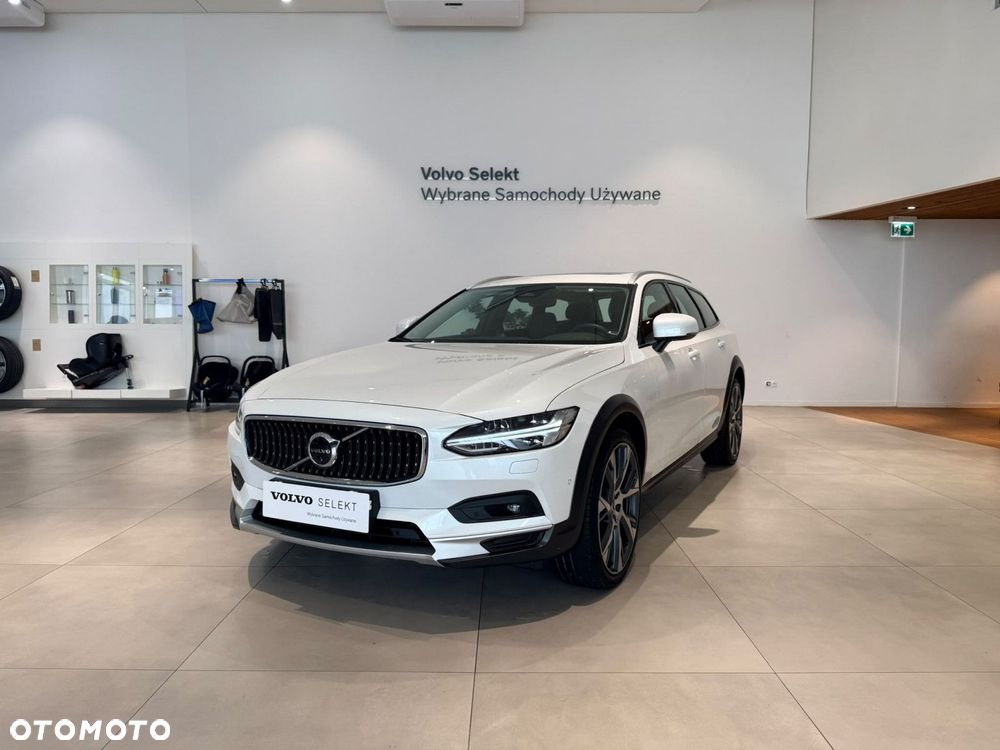 Volvo V90 Cross Country