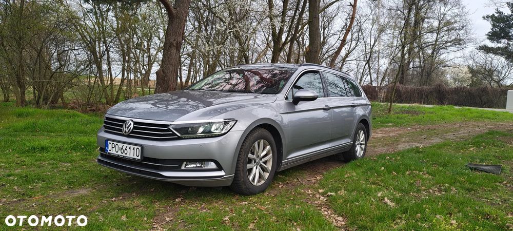 Volkswagen Passat 2.0 TDI (BlueMotion Technology) Comfortline - 9