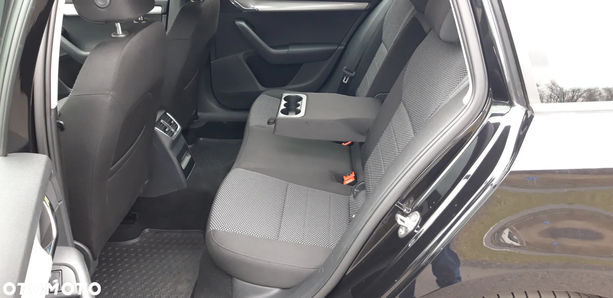 Skoda Octavia 1.6 TDI (Green tec) Ambition - 19