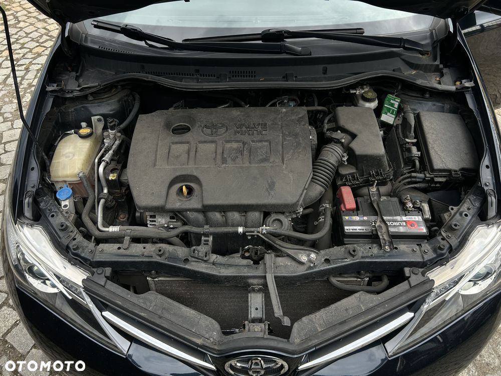 Toyota Auris - 28