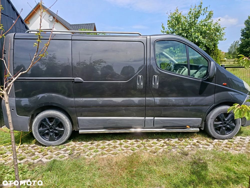 Opel Vivaro - 2