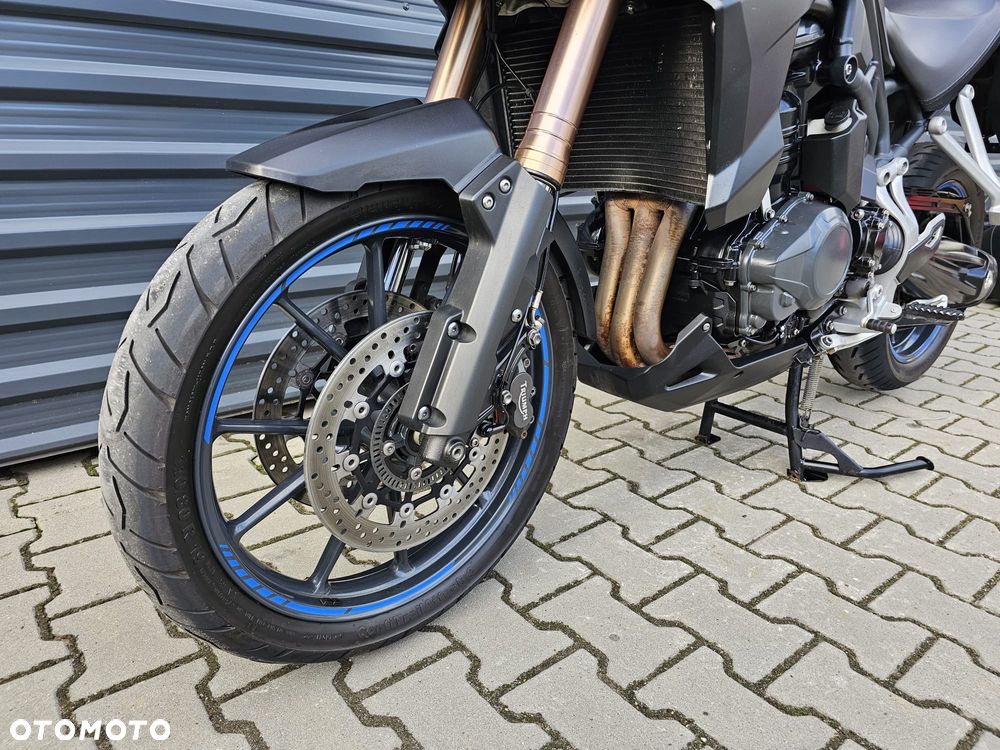 Triumph Tiger - 19