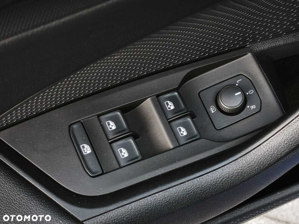 Skoda Octavia 1.5 TSI ACT Ambition - 21