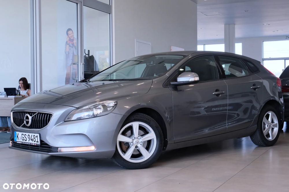 Volvo V40 D2 Kinetic - 2