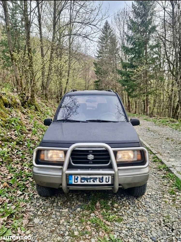 Suzuki Vitara - 1