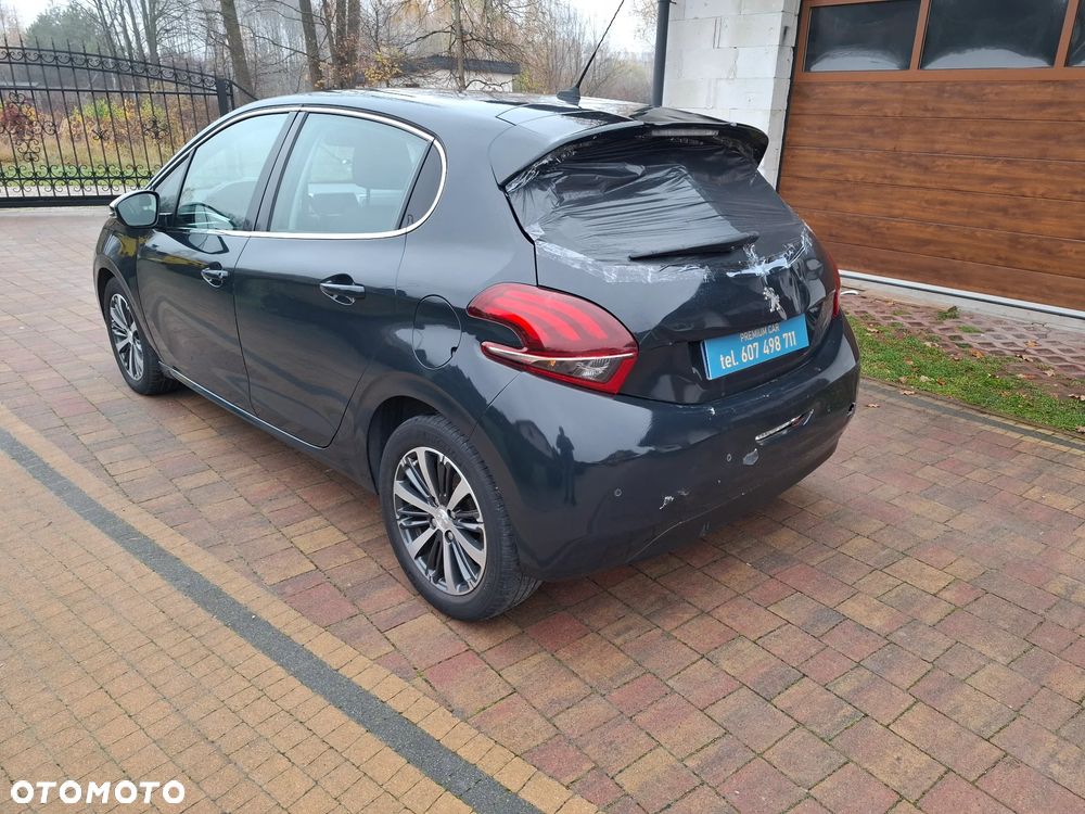 Peugeot 208 Blue-HDi 100 Stop&Start Allure - 9