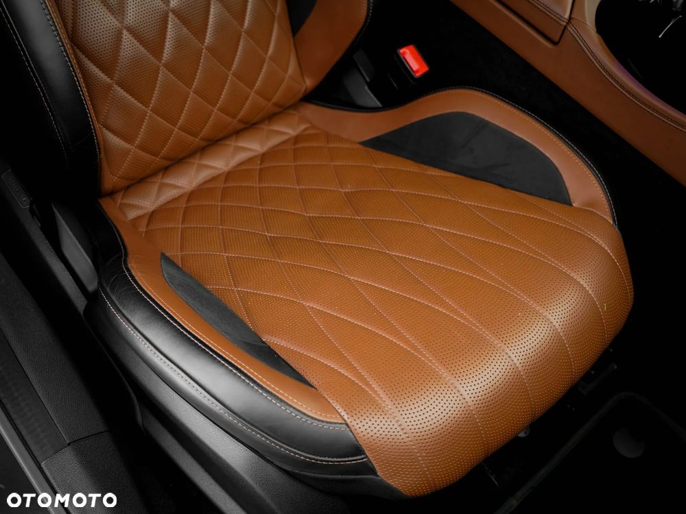 Mercedes-Benz AMG GT - 33