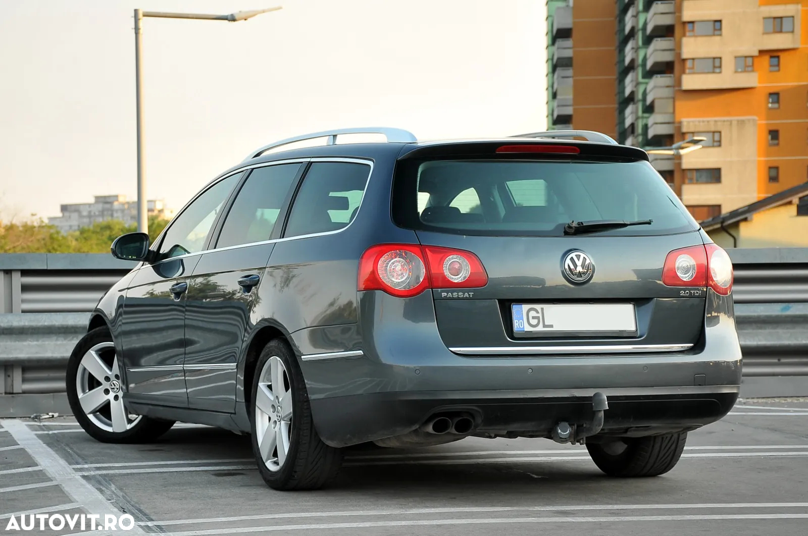 Volkswagen Passat Variant 2.0 TDI DPF DSG Comfortline - 5