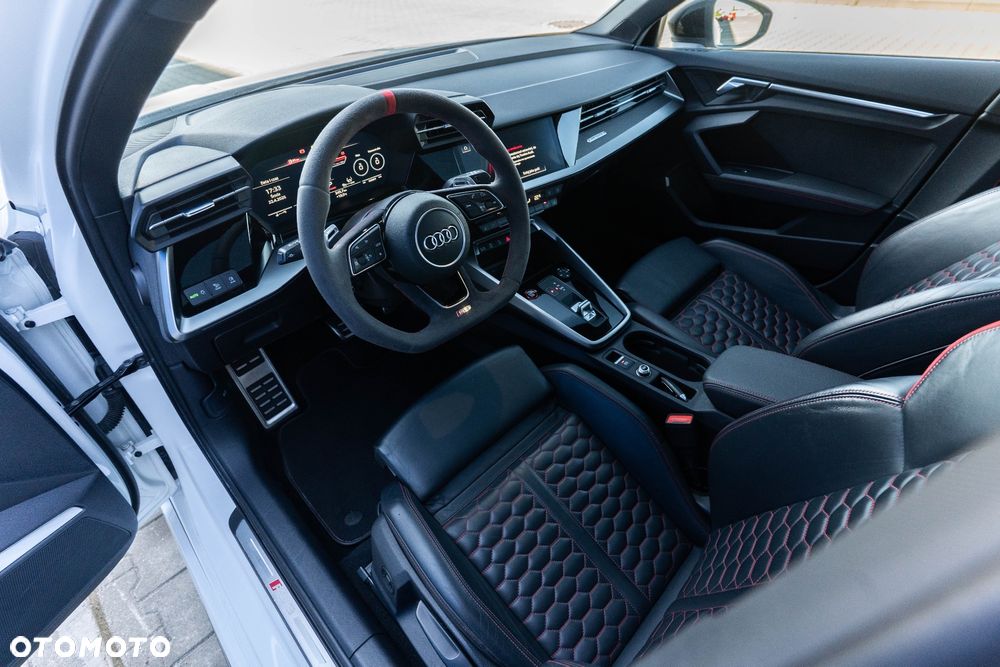 Audi RS3 Sportback - 23