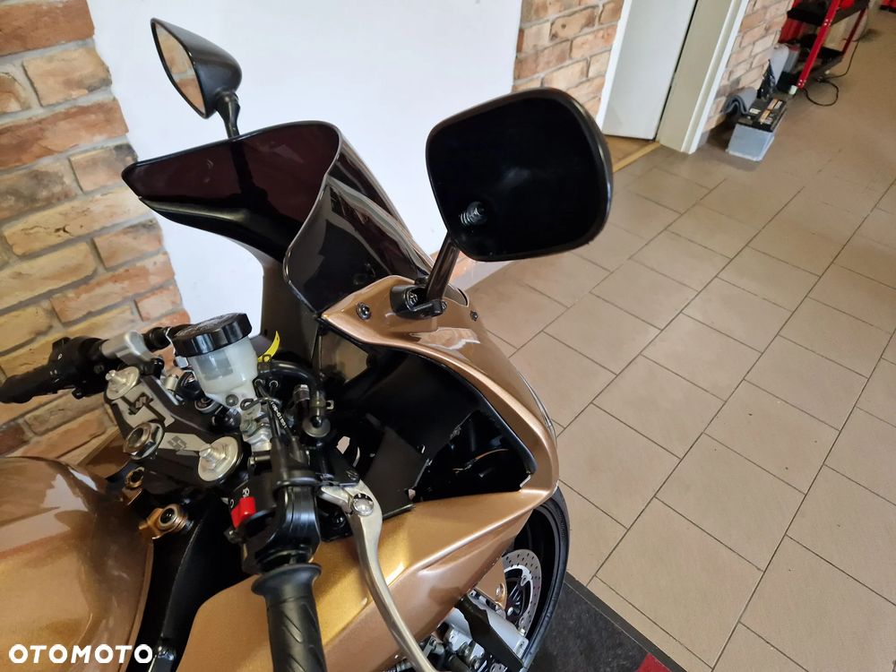 Suzuki SV - 31