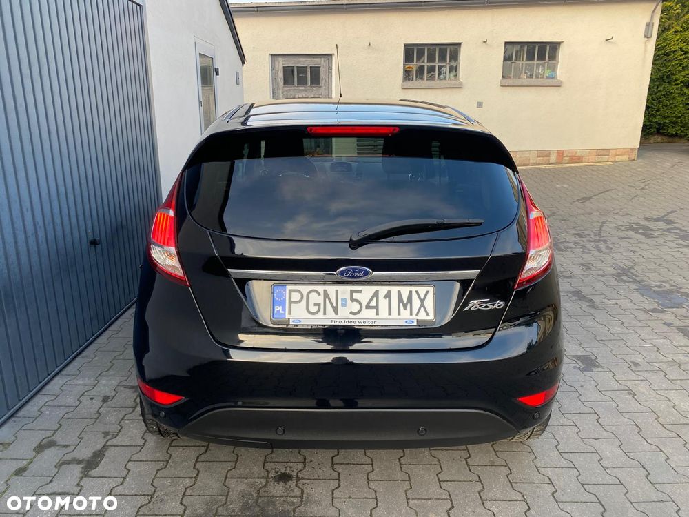 Ford Fiesta 1.5 TDCi Titanium - 19