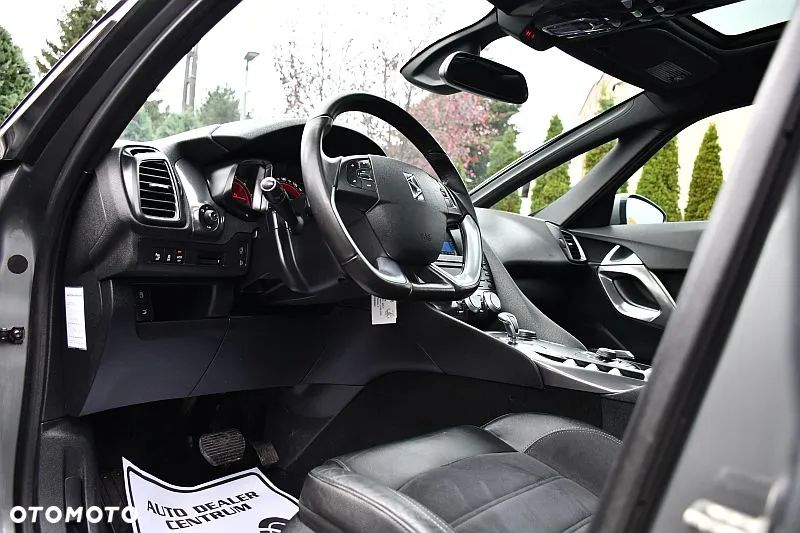 Citroën DS5 ver-2-0-hybrid4-sportchic - 9
