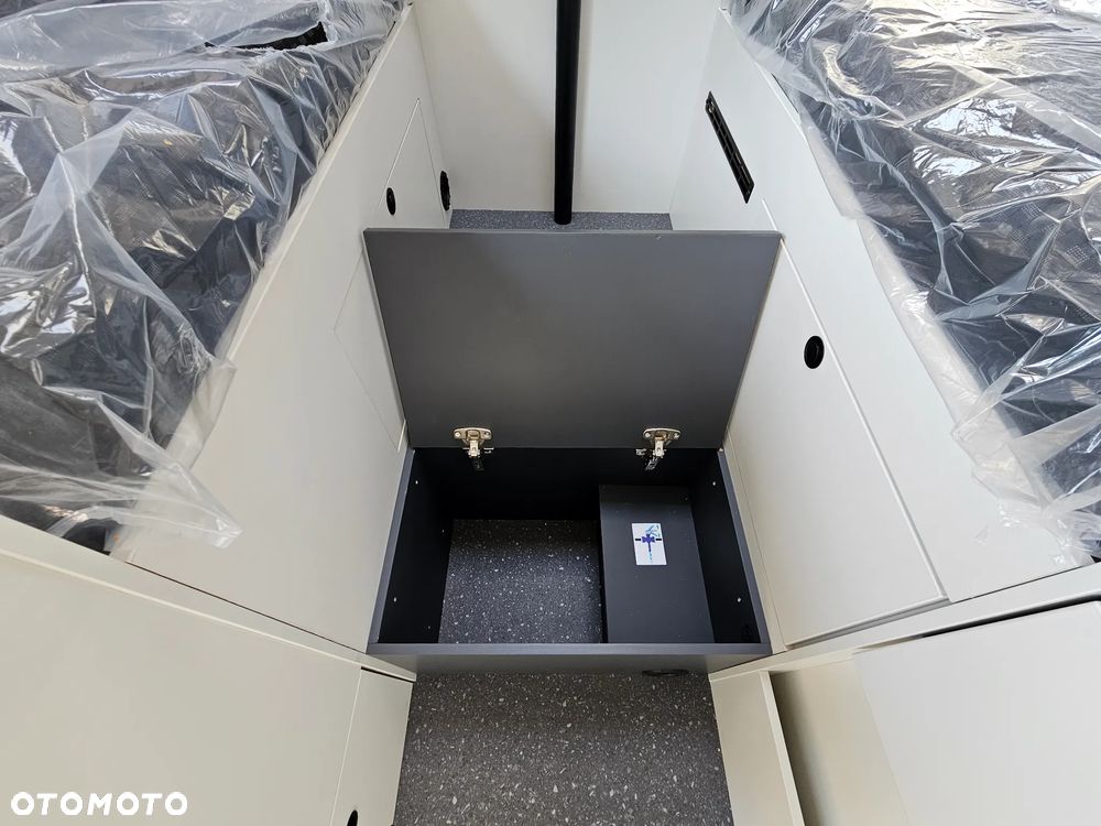 Sun Living by Adria V 60DL - 17