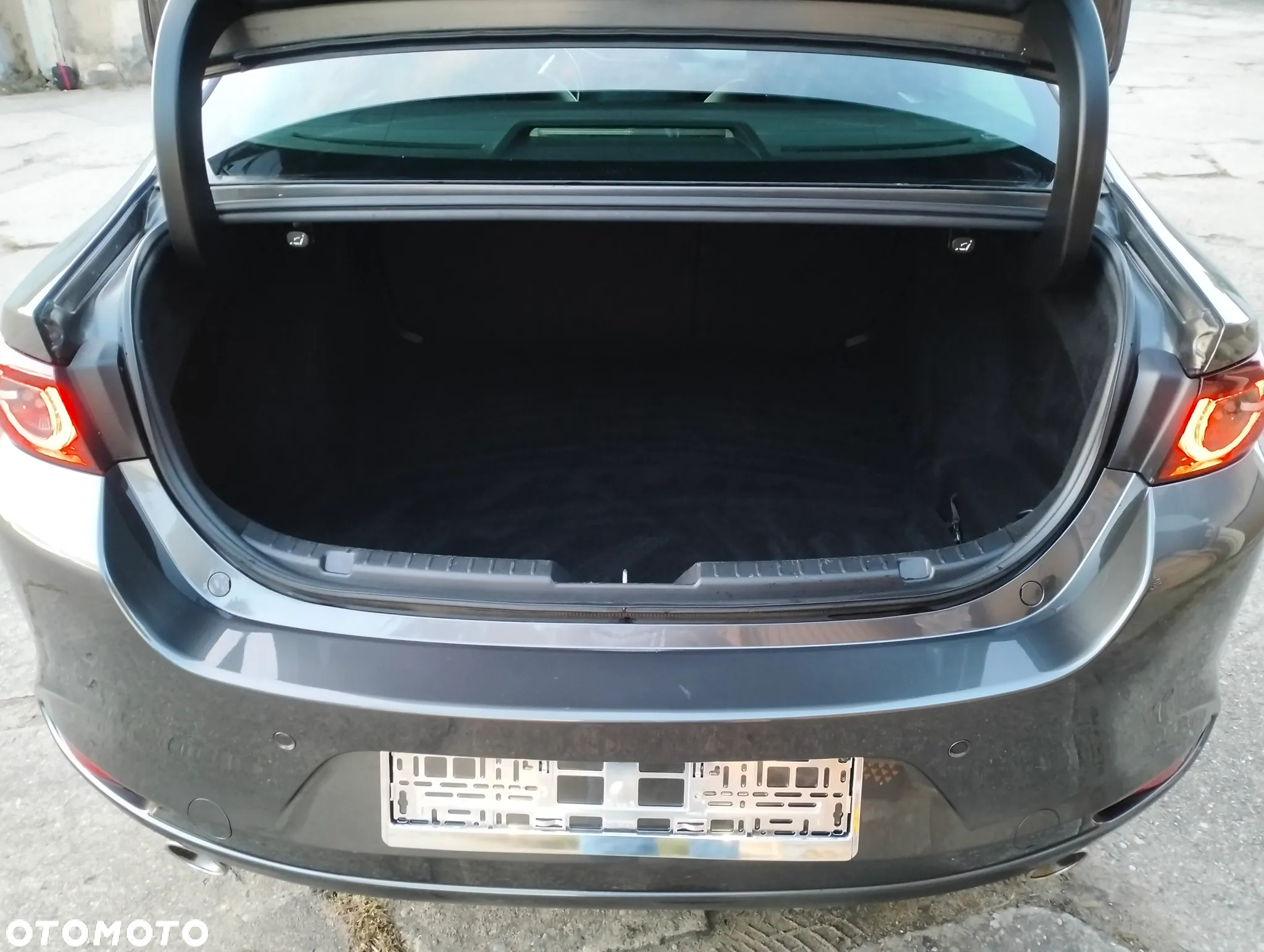 Mazda 3 - 13