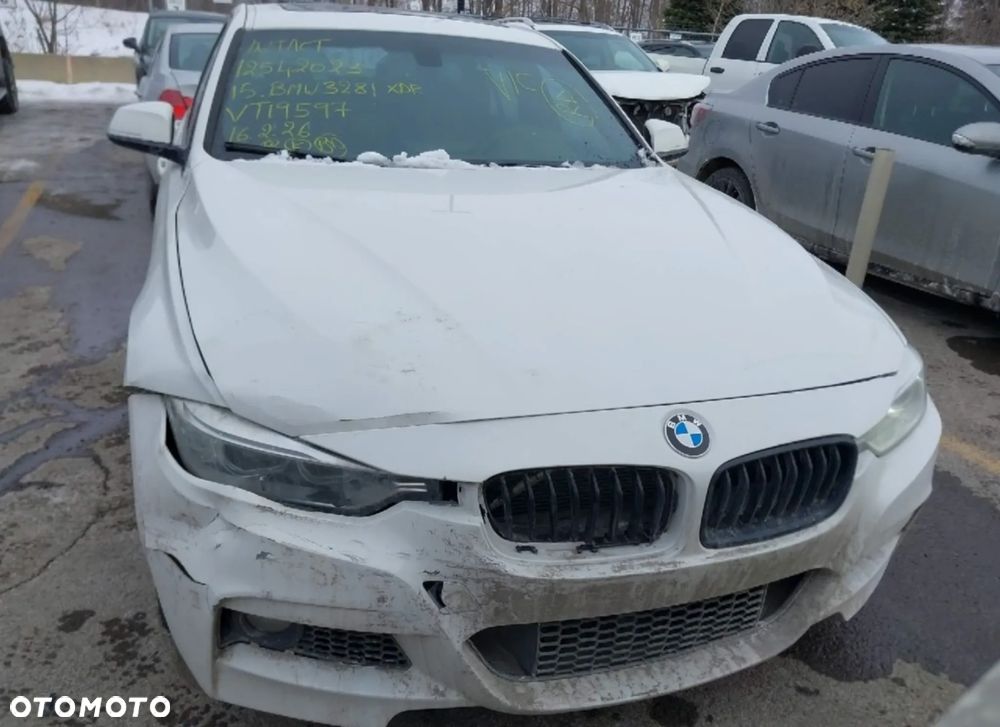 BMW Seria 3 328i xDrive - 8