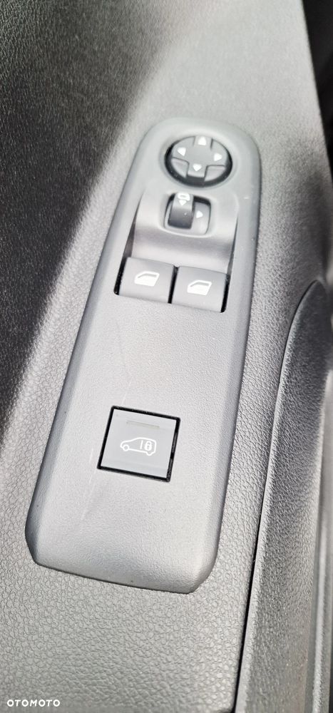 Toyota Proace City - 10