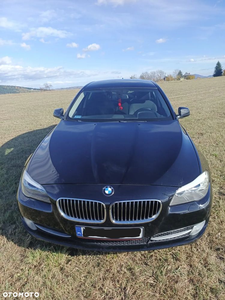 BMW Seria 5 525d xDrive - 1