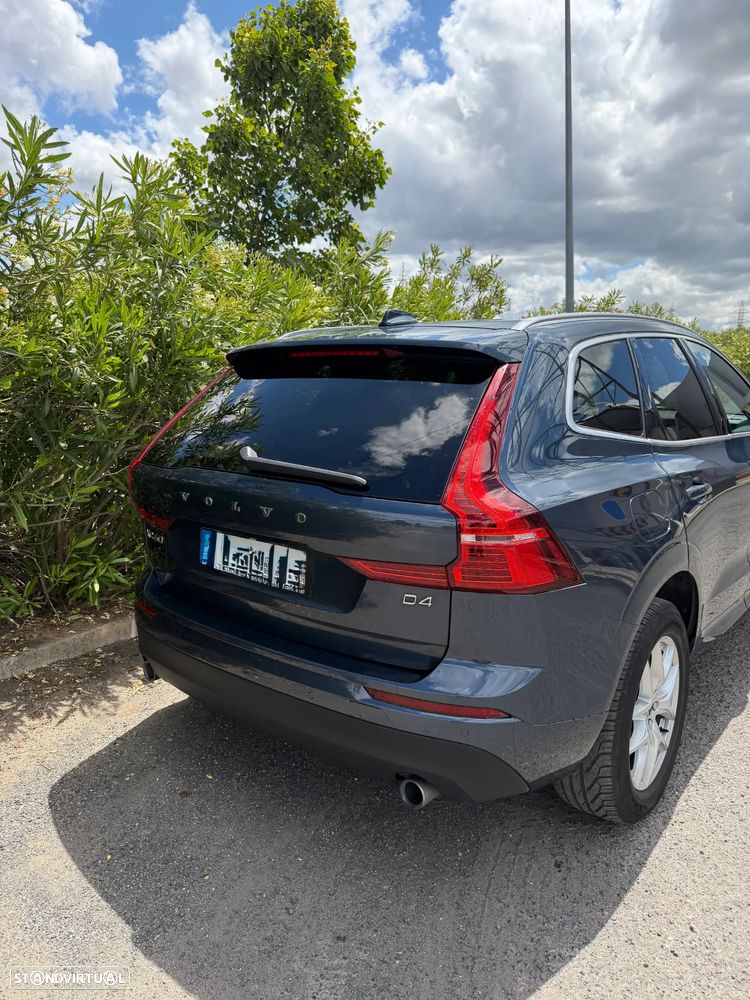 Volvo XC 60 2.0 D4 Momentum Geartronic - 16