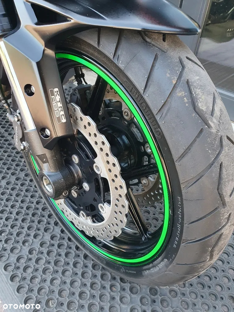 Kawasaki Versys 1000 - 17