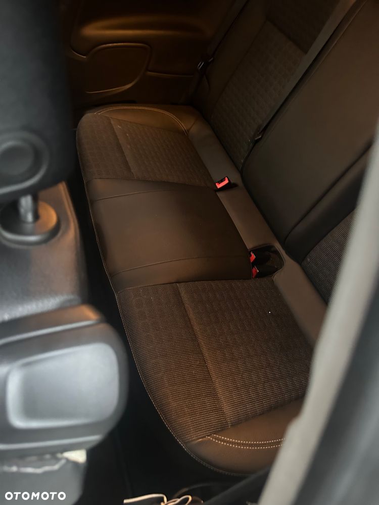 Opel Astra 1.4 T Sport S&S - 5