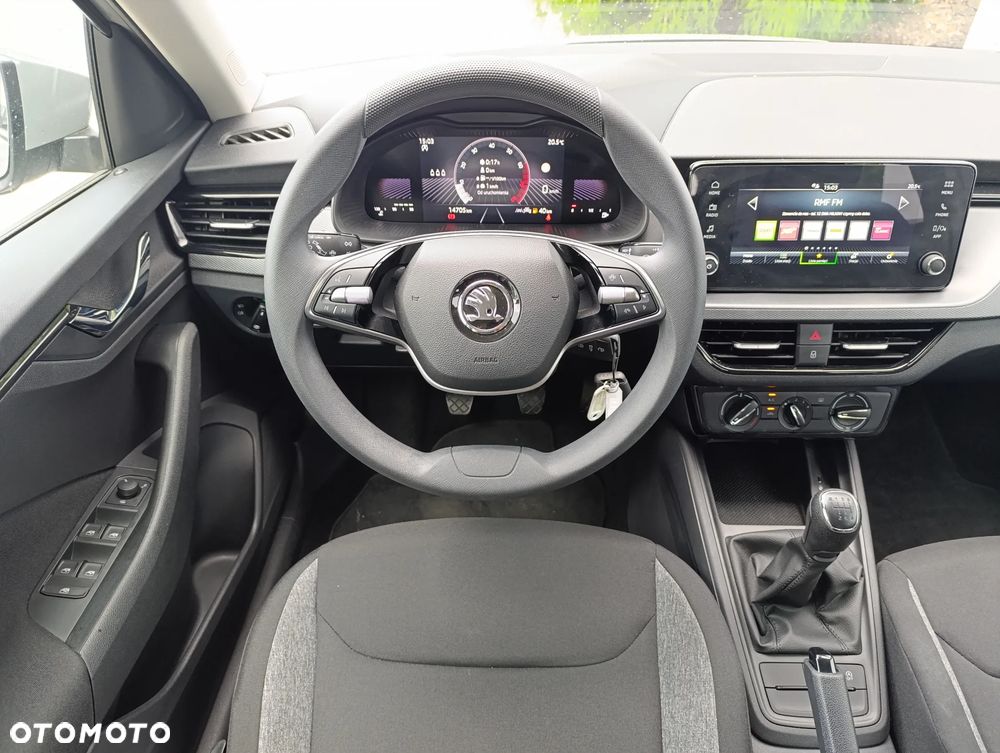 Skoda Scala 1.0 TSI Essence - 21