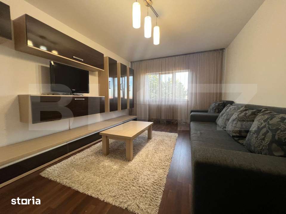 Apartament cu 3 camere de inchiriat, 70 mp, zona Nufarul — fotografia 2