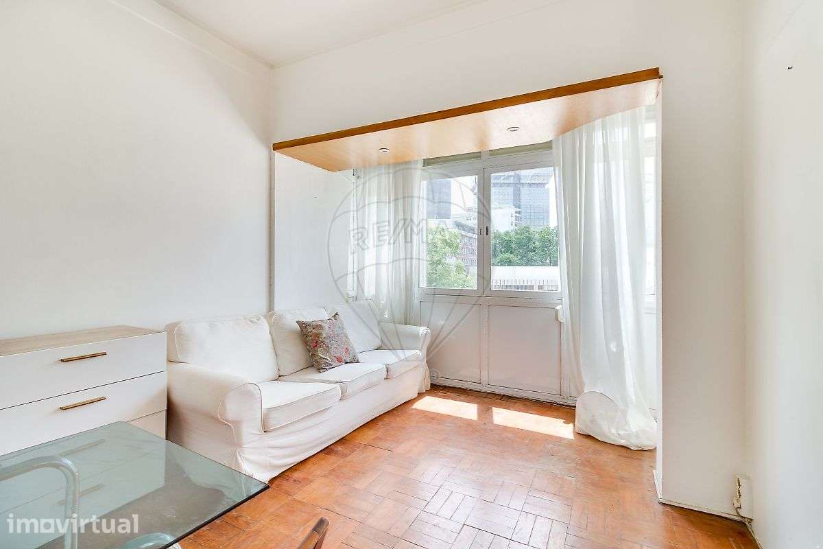 Apartamento T1 para venda - Grande imagem: 2/16