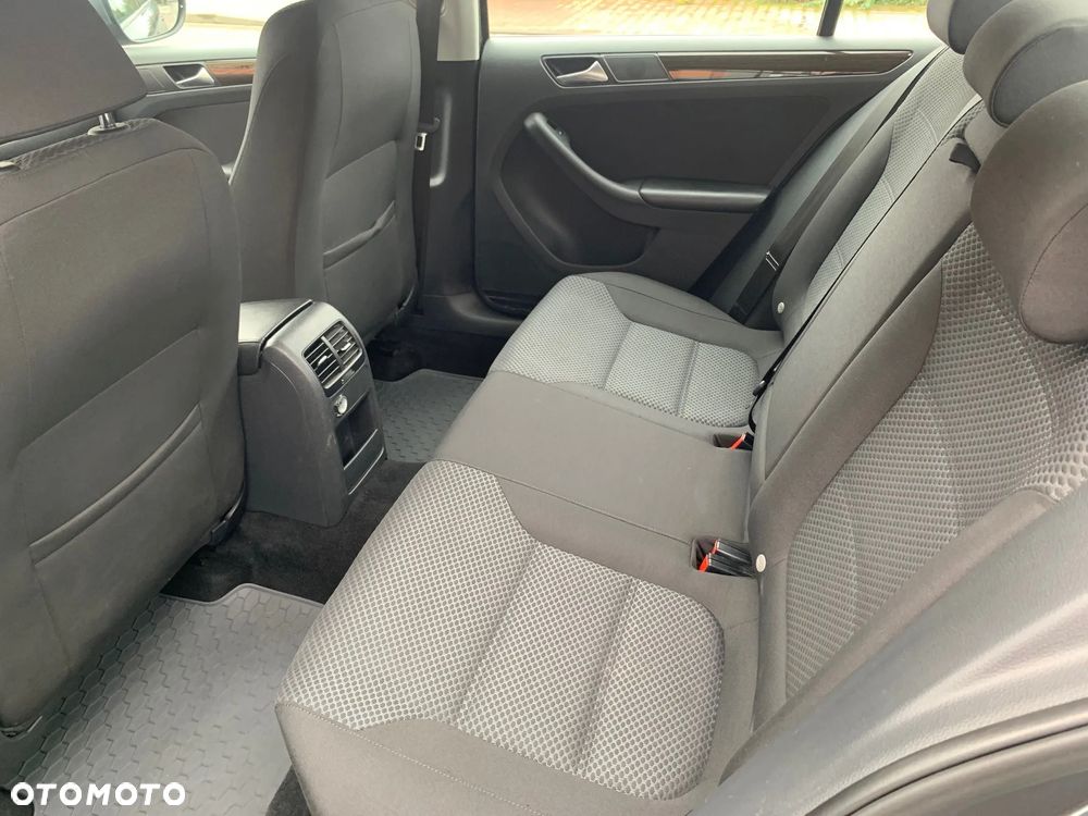 Volkswagen Jetta 1.4 TSI BMT Comfortline - 3