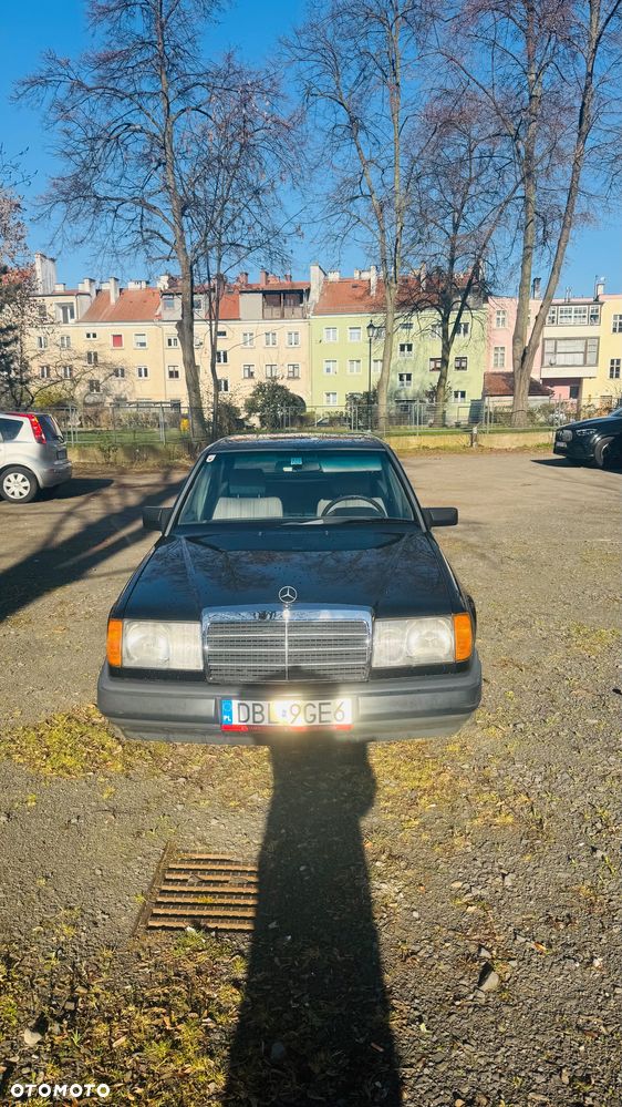 Mercedes-Benz W124 (1984-1993) - 2