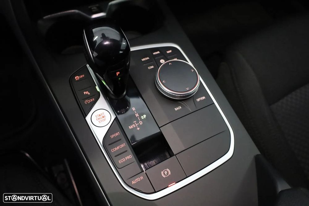 BMW 116 d Advantage Auto - 27