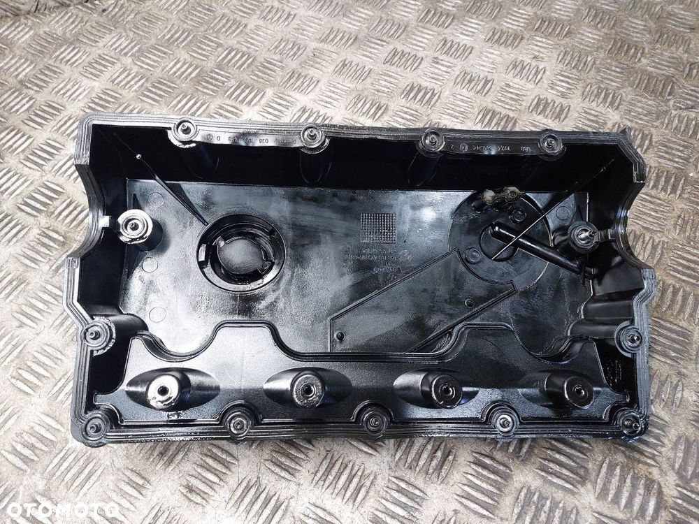 POKRYWA ZAWORÓW SKODA SUPERB I 1.9 TDI 038103469R 038103475N - 3
