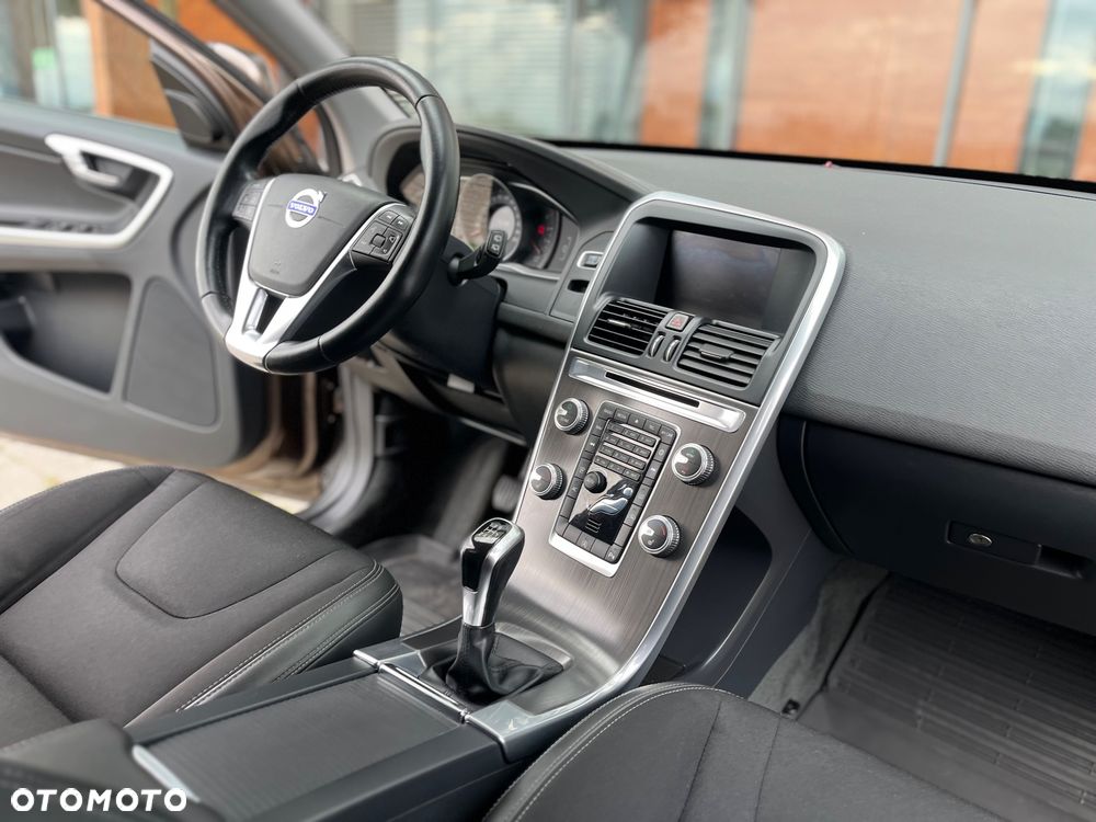 Volvo XC 60 - 20