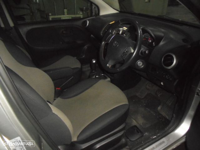 Carro MOT: CR14DE CXVEL: JH3308 NISSAN NOTE 2011 1.4 88CV 5P CINZA GASOLINA - 6