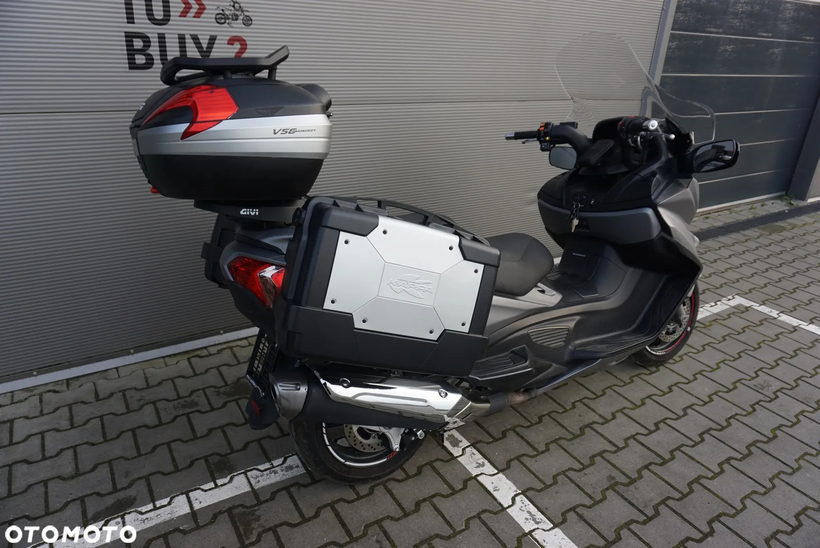Suzuki Burgman - 3