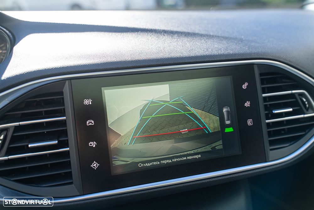 Peugeot 308 SW PureTech 130 EAT6 Stop & Start Allure - 21