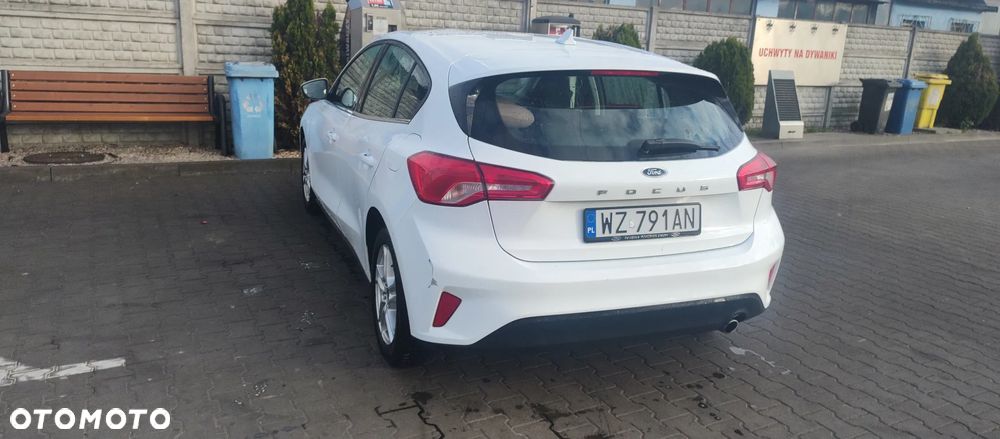 Ford Focus 1.5 EcoBlue Trend Edition - 4