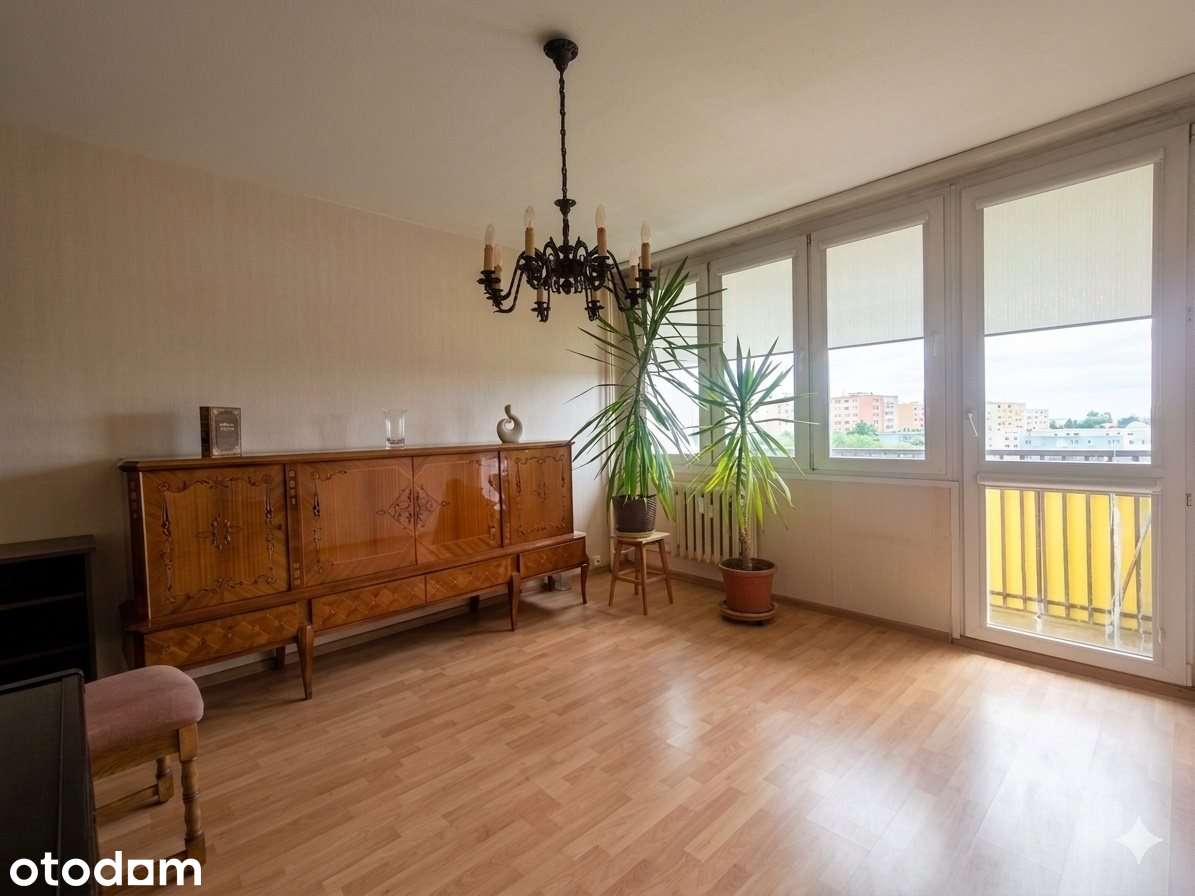 4 pokoje / os. Ustronie / 8 piętro