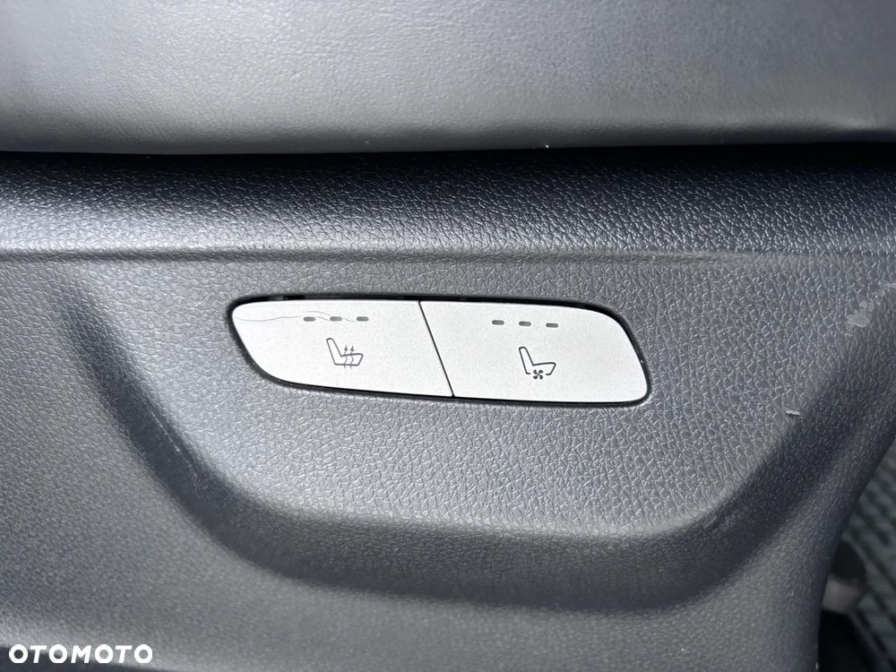 Mercedes-Benz Klasa V 250 d 4-Matic Exclusive 7G-Tronic - 32