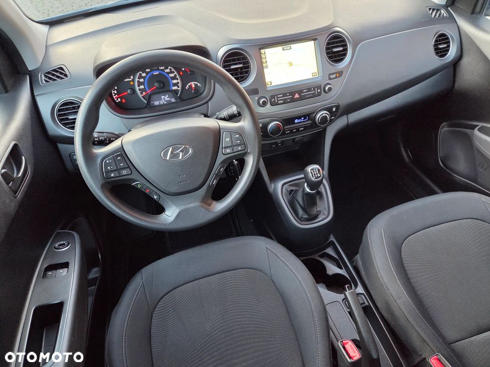 Hyundai i10 - 10