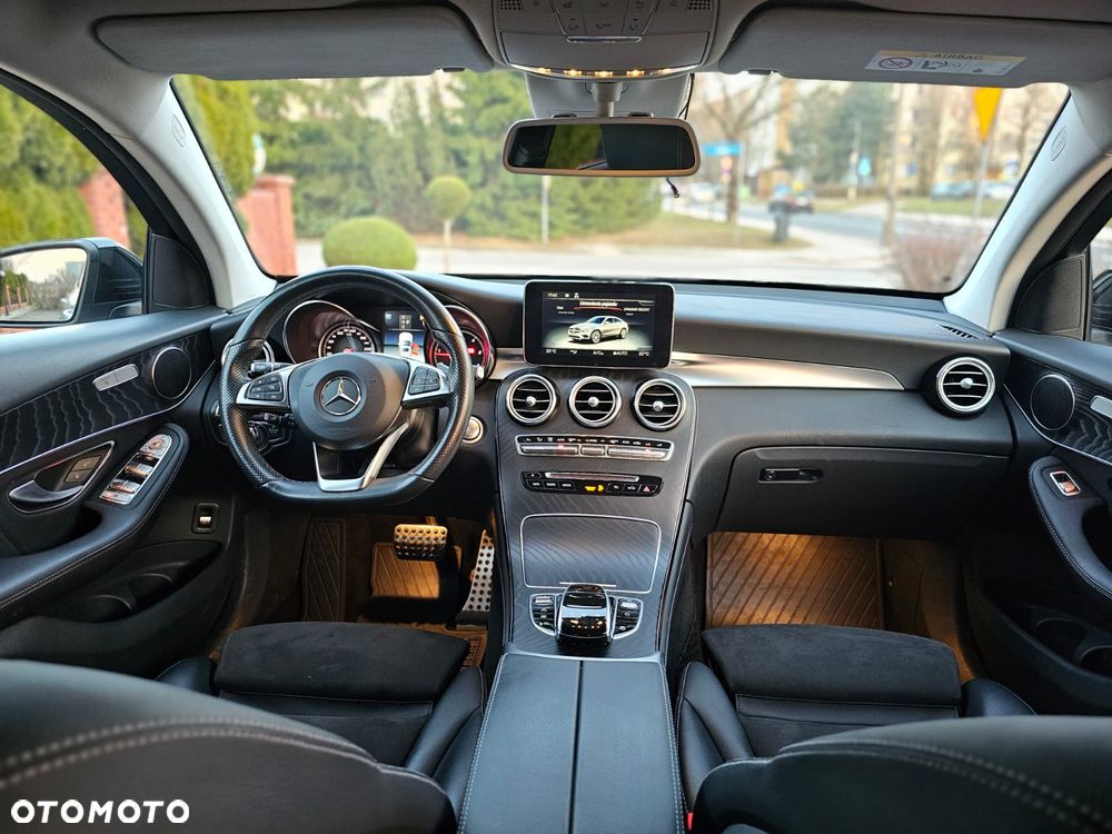 Mercedes-Benz GLC - 18