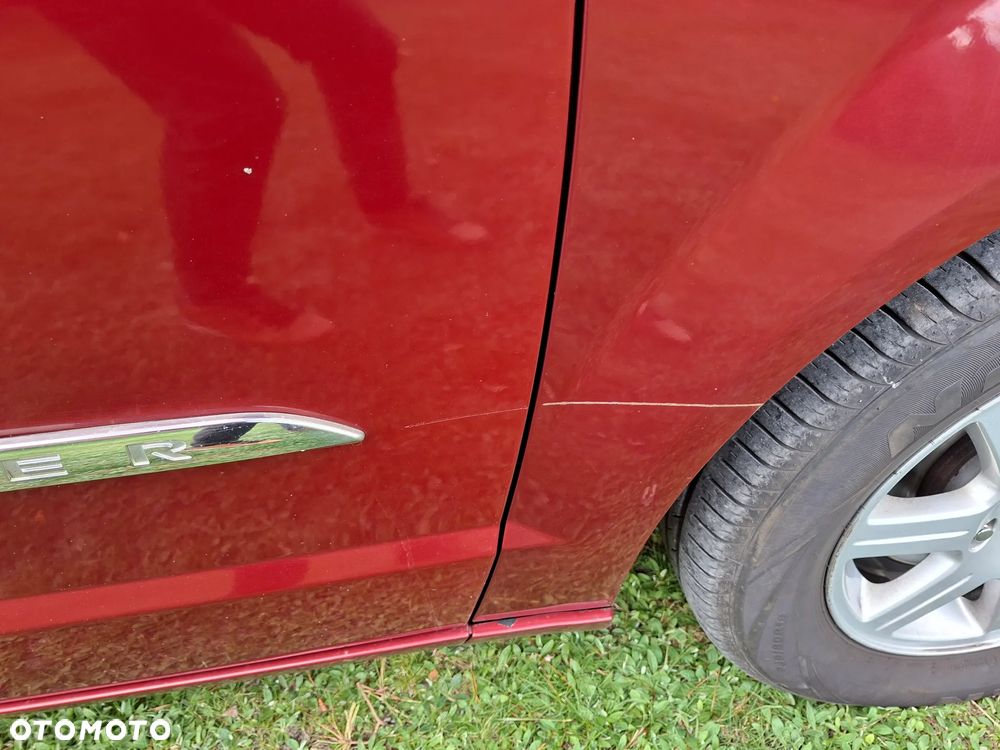 Chrysler Town & Country 3.6 Limited - 21