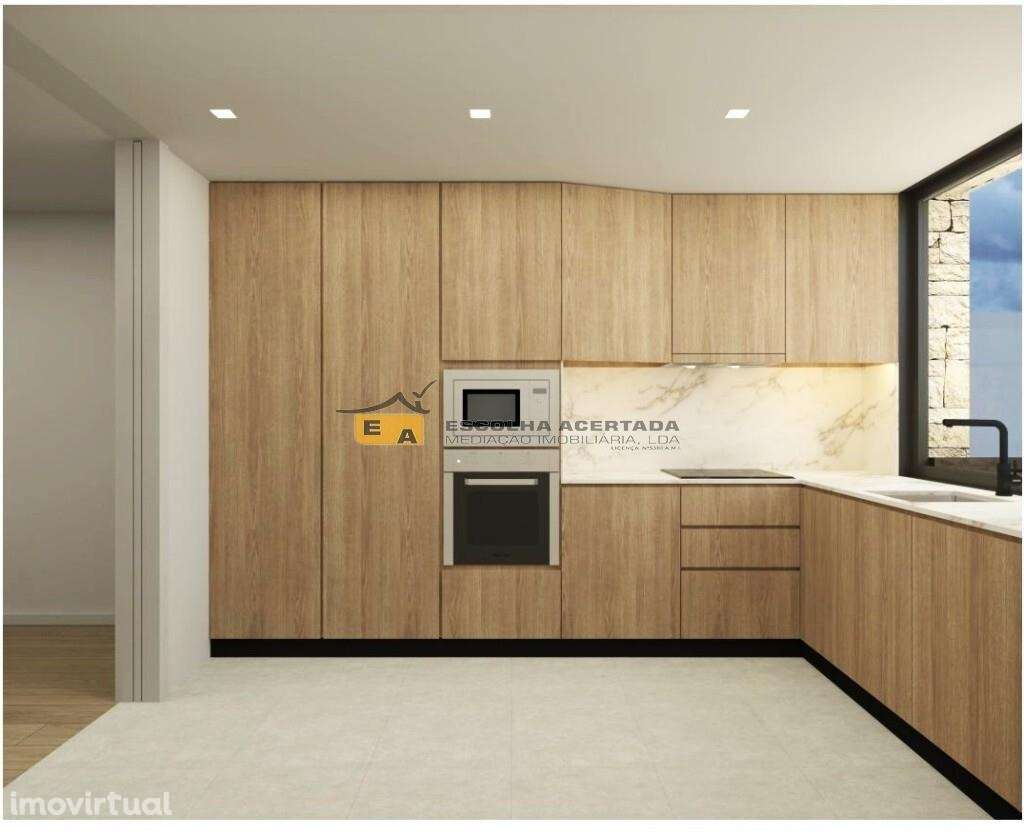 Moradia V3+1- Matosinhos- Leça do Balio - Grande imagem: 2/20