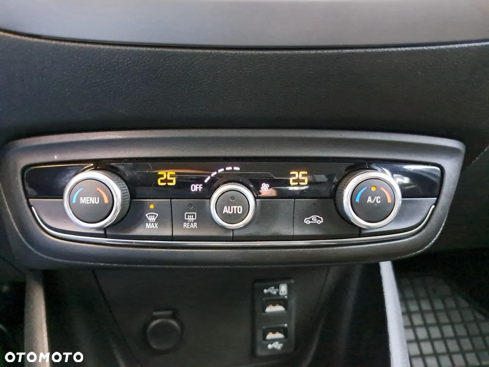 Opel Crossland X 1.5 CDTI Eco Enjoy S&S - 18