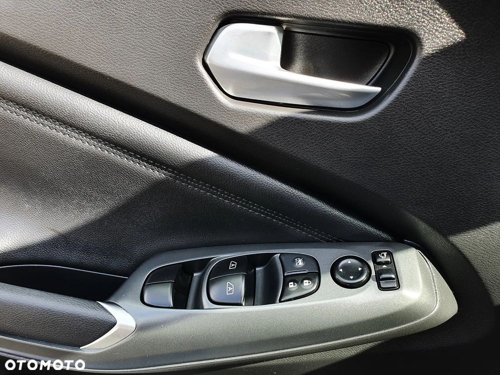 Nissan Juke 1.6 Hybrid N-Connecta AMT - 27