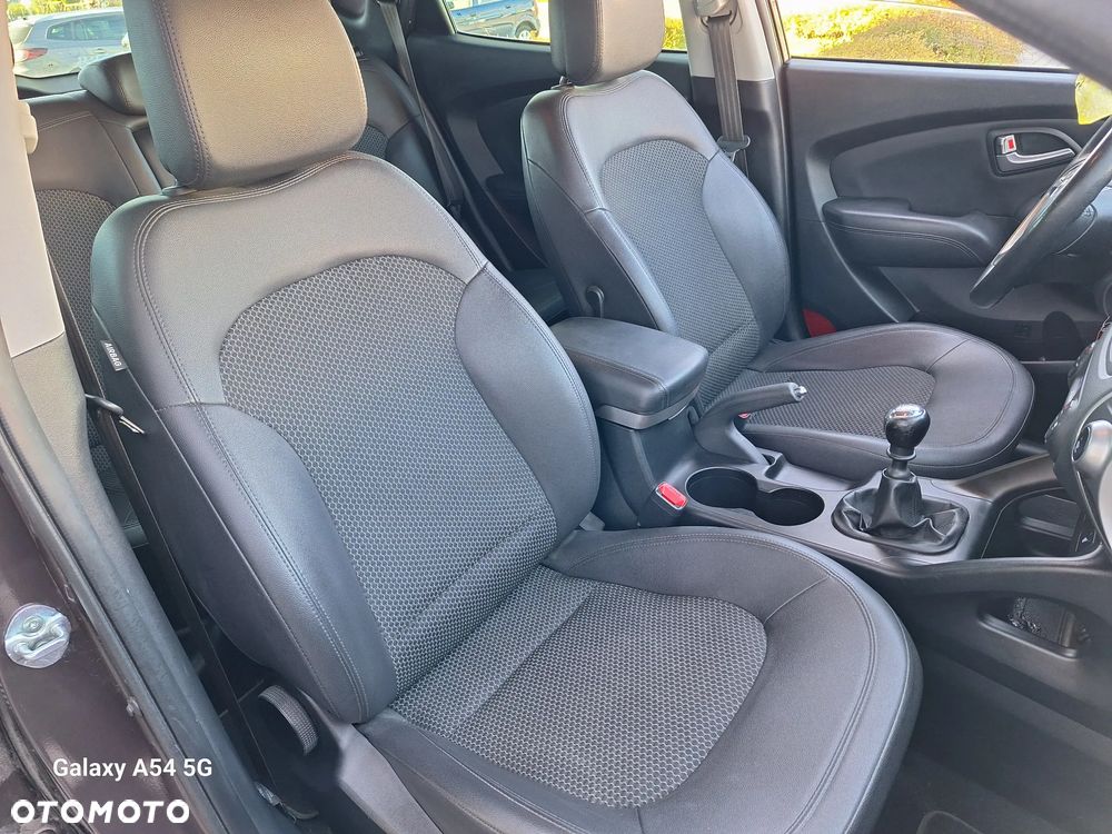 Hyundai ix35 1.7 CRDi Comfort 2WD - 32