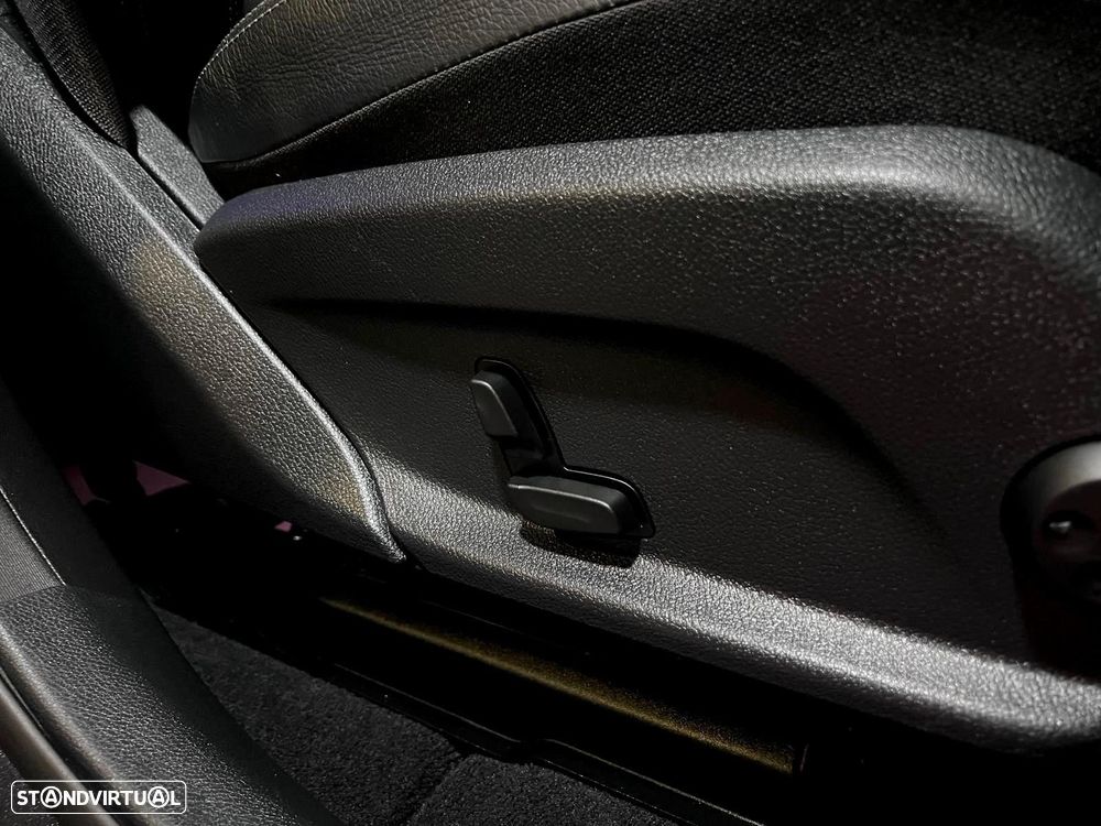 Mercedes-Benz GLC 300 e 4Matic - 56